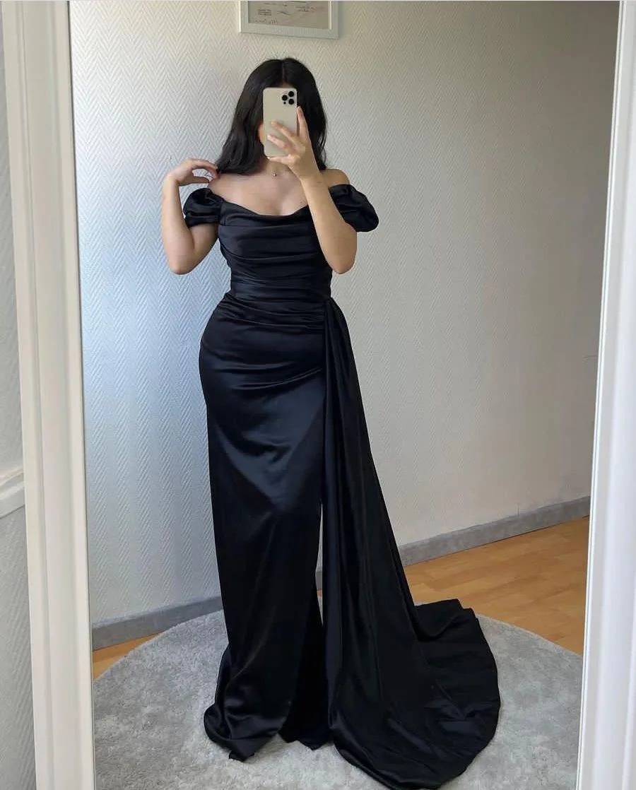 Robe Queen - Image 5